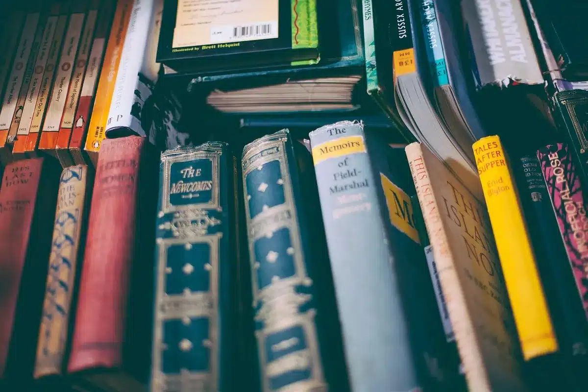 Livres et notes évoquant l'histoire de la chrononutrition