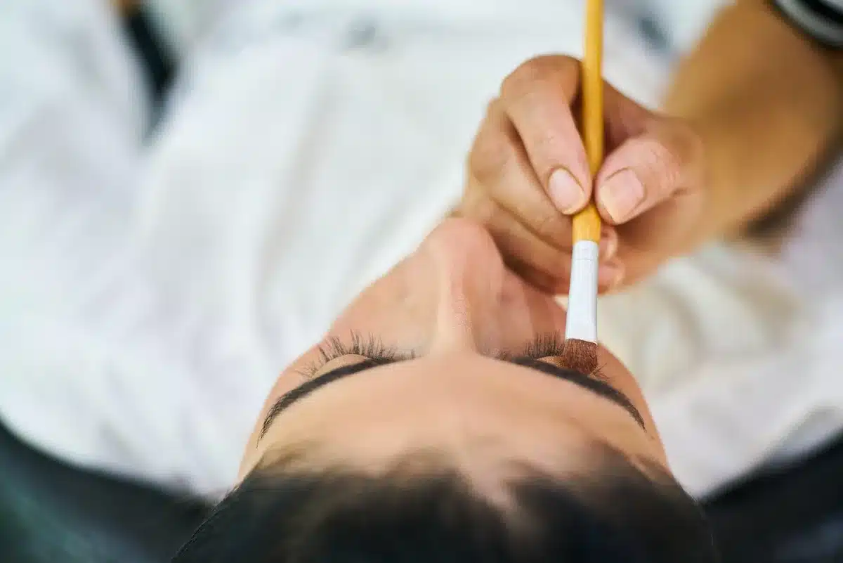 Peau sèche sur les mains malgré les soins